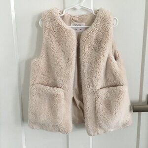 ZARA Cream Faux Fur Vest 6/7